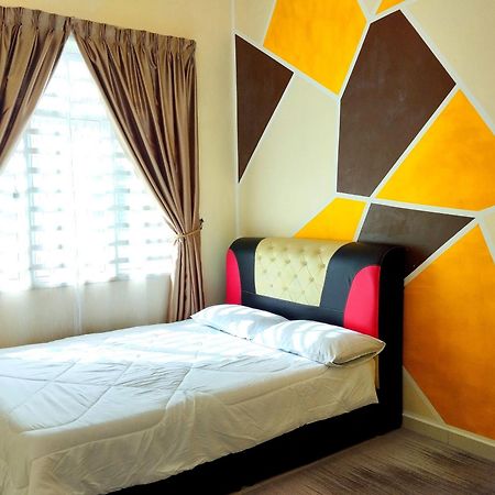 Cosy Casa Hana 4Br 3B Kuantan Exteriér fotografie